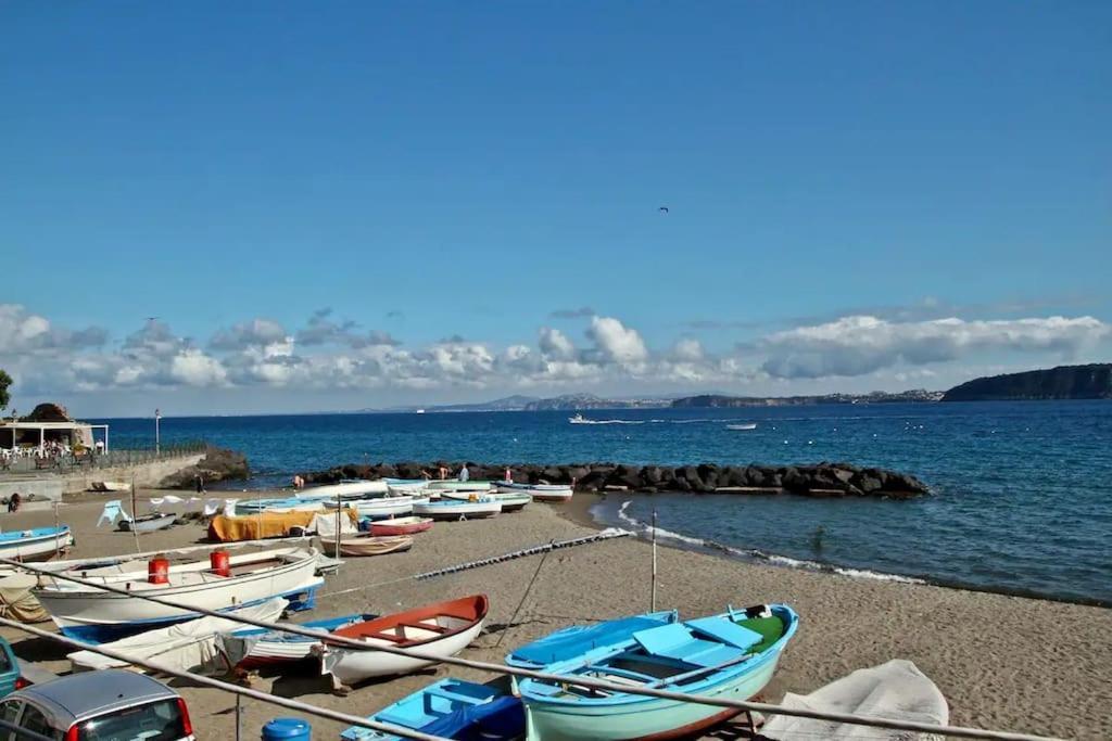 Beach House Isquia Exterior foto