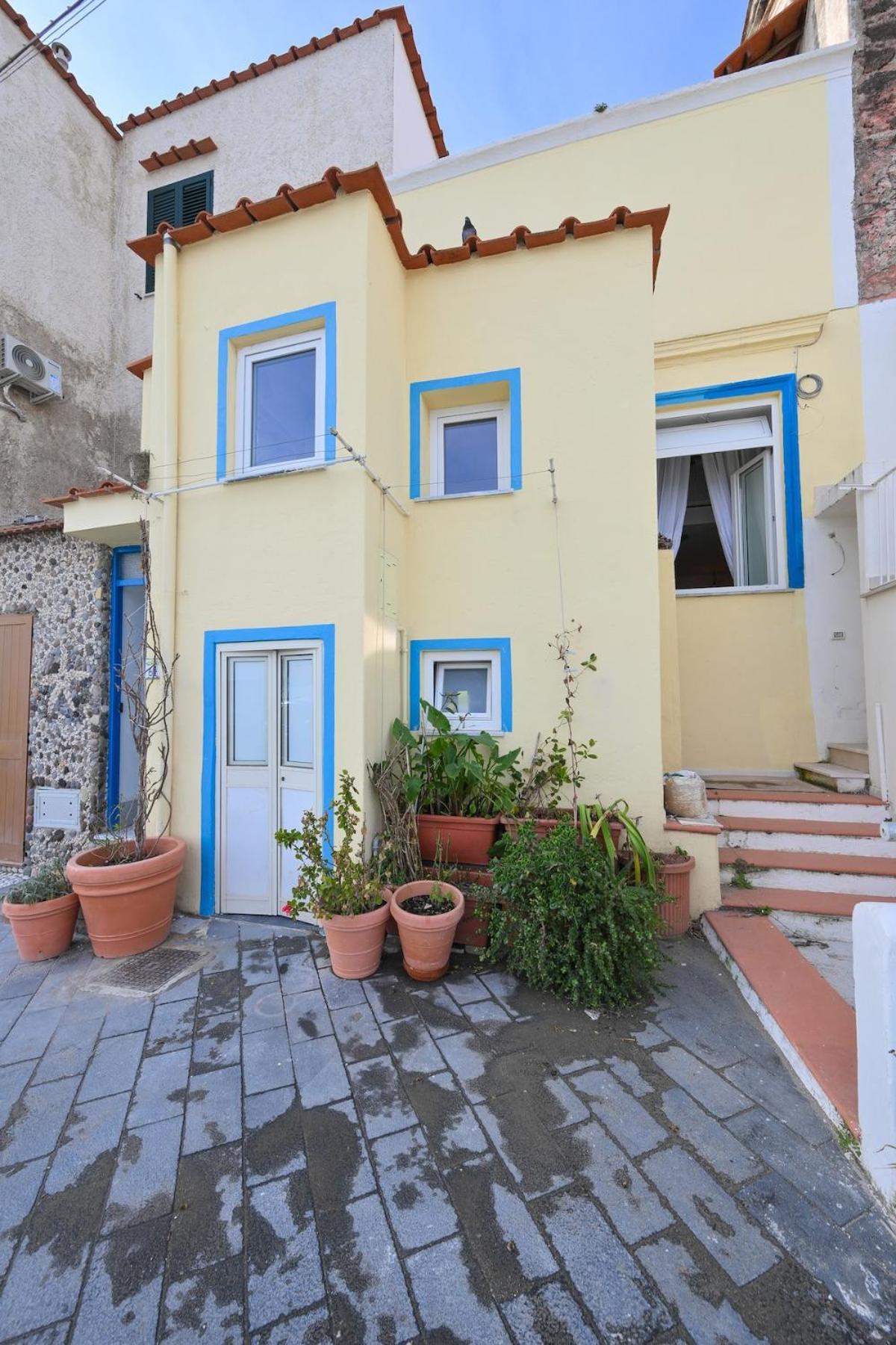 Beach House Isquia Exterior foto